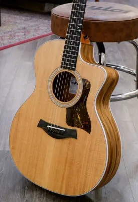 Taylor Guitars - 214ce-K Grand Auditorium Koa/Spruce Acoustic/Electric Guitar